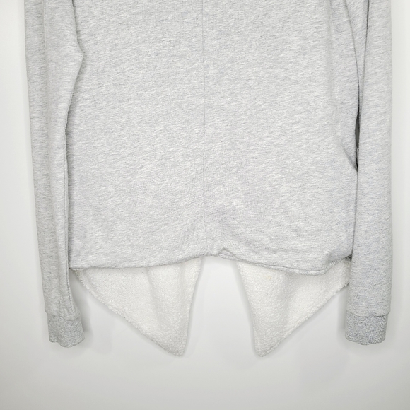 Gaiam gray Sherpa lined oversized yoga wrap cardigan with pockets - Picture 9 of 12